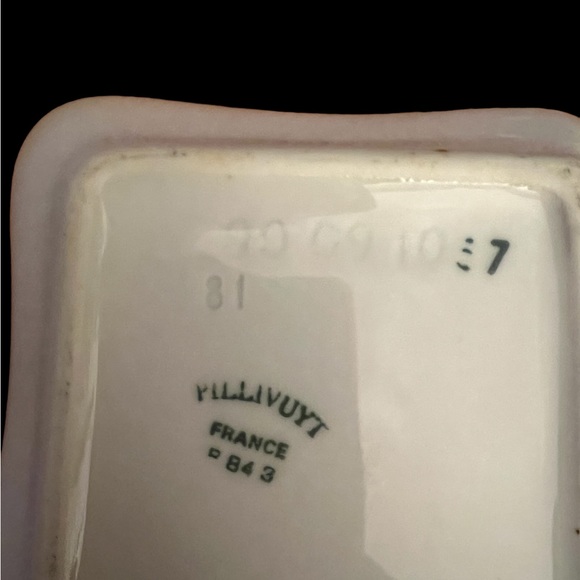 VINTAGE PORCELAIN PILLIVUYT FRANCE “HOTEL GEORGE V” ASHTRAY - Picture 3 of 4